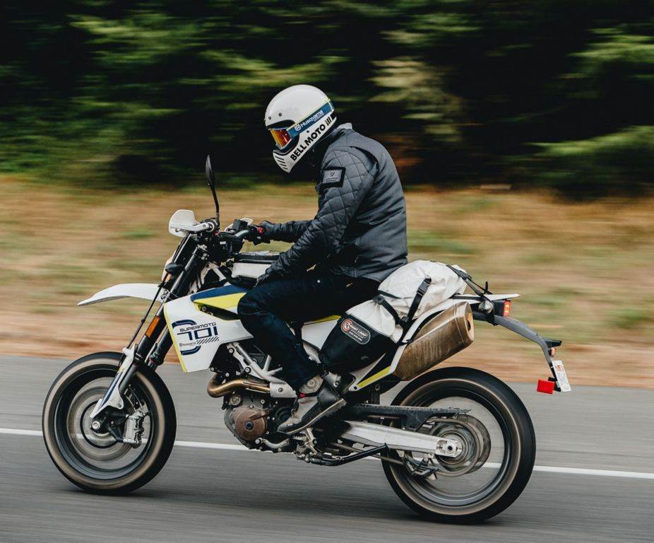 Retro motocross čelada BELL Moto-3 Classic, bela