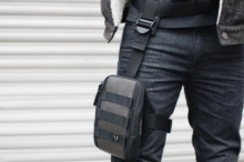 Retro nožna torbica za motoriste Sw-Motech Legend Gear Leg Bag Set (1,3 L)