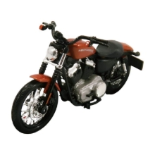 Model motorja Maisto - Harley Davidson XL 1200N Nightster (2007) - 1:18